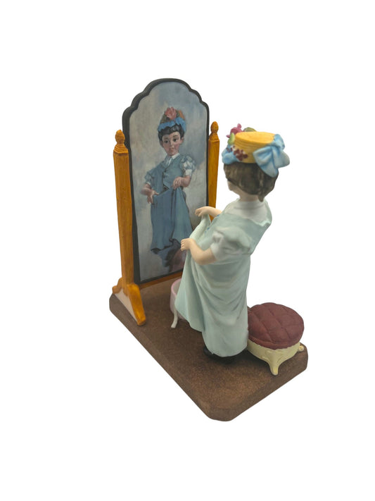 Vintage Normal Rockwell Porcelain Figurine