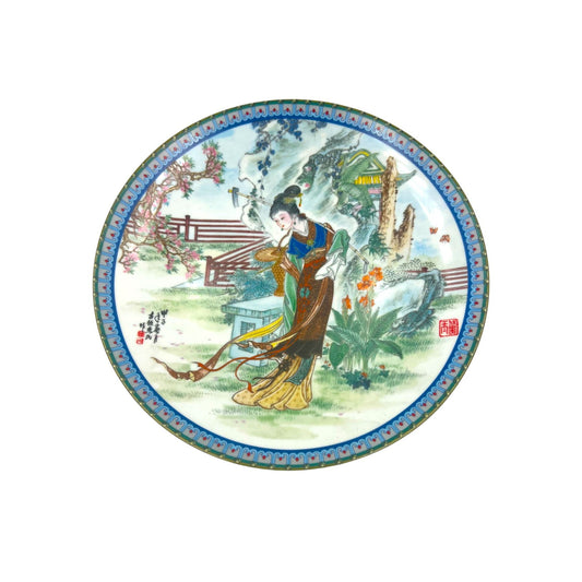 Vintage Imperial Jingdezhen Porcelain Plate "Tai-yu" in Red Mansion Series