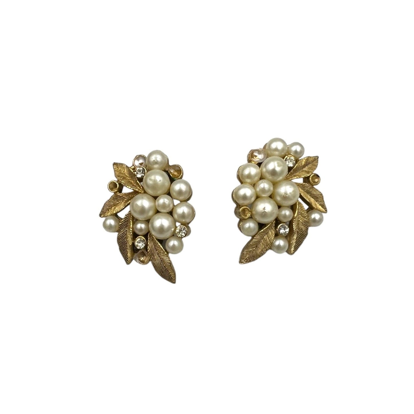 Vintage Pearl and Gold Clip on Mid-Century Earrings